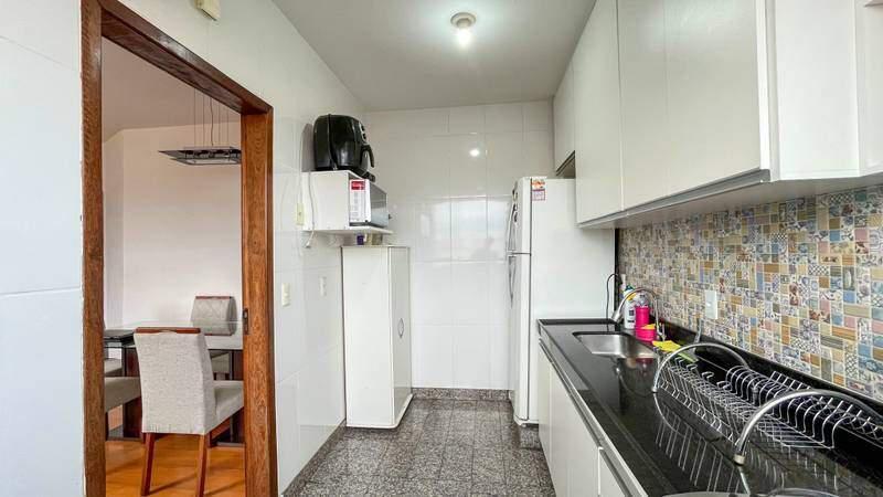 Apartamento, Sagrada Família, 2 Quartos, 1 Vaga