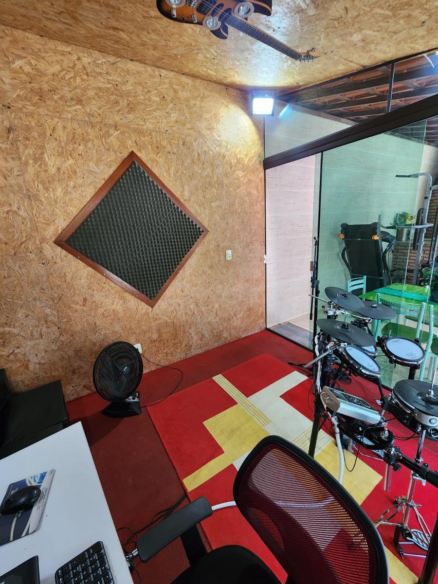 Casa, Arvoredo, 2 Quartos, 2 Vagas, 1 Suíte