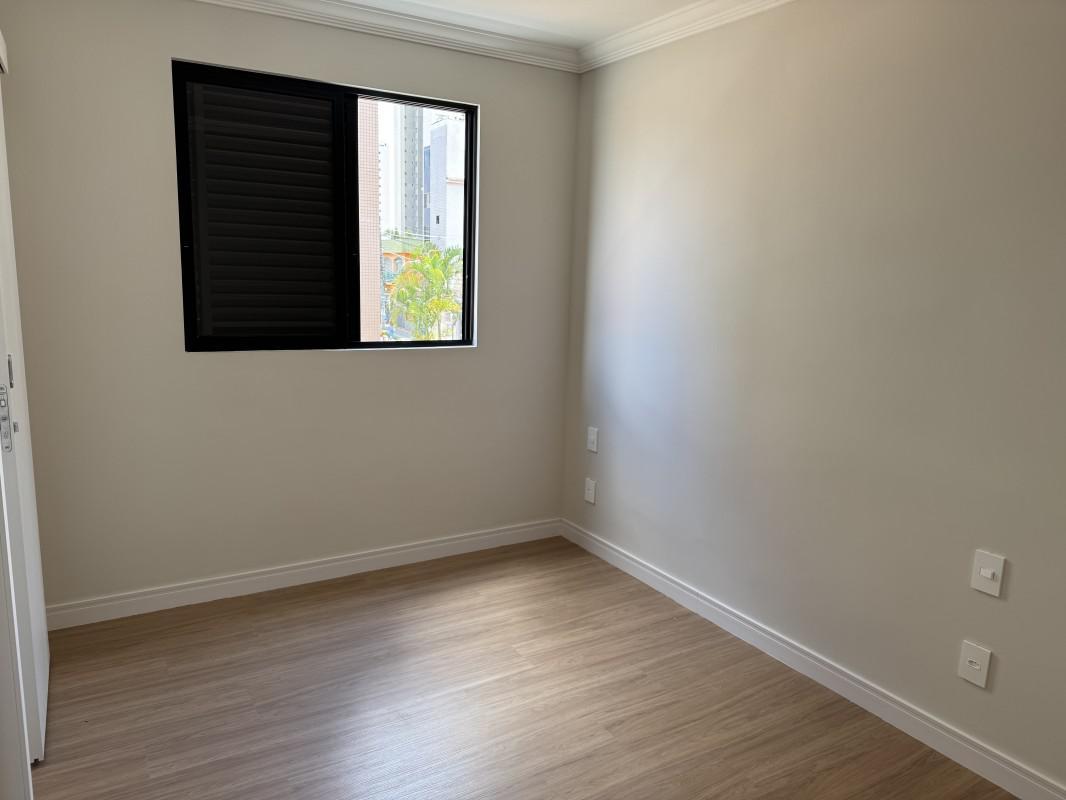 Apartamento, Sagrada Família, 1 Quarto, 1 Vaga, 1 Suíte