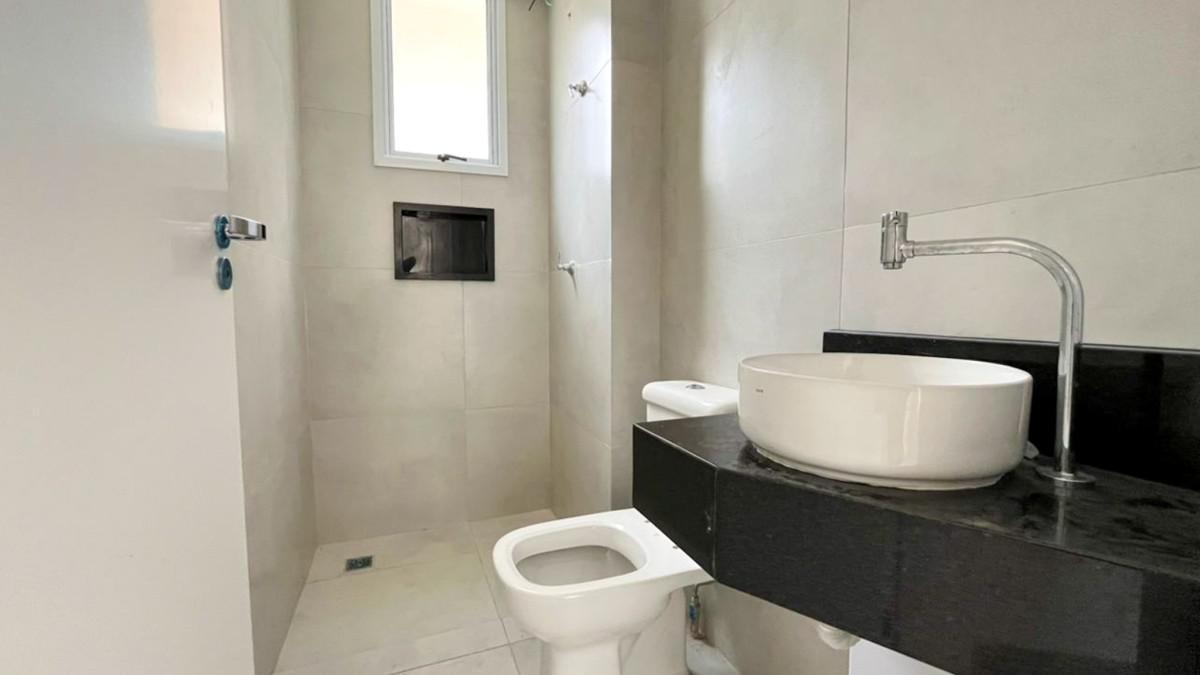 Apartamento, Casa Branca, 3 Quartos, 2 Vagas, 1 Suíte