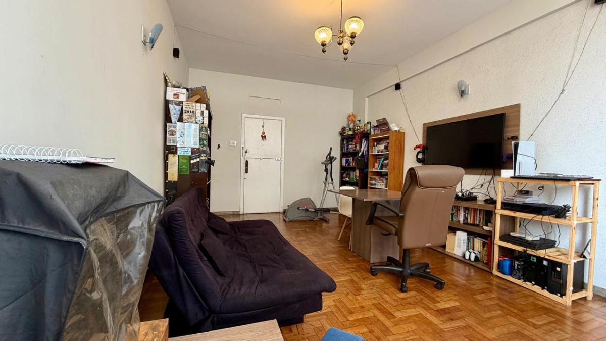 Apartamento, Centro, 3 Quartos, 0 Vaga, 1 Suíte