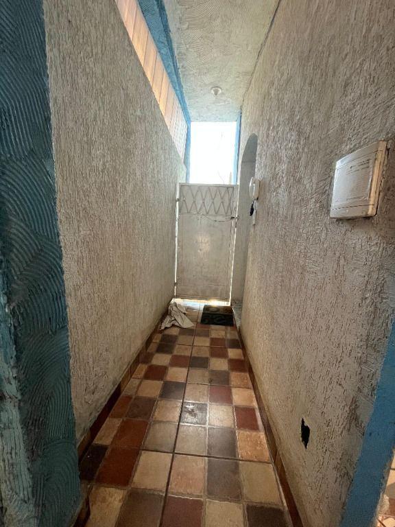 Casa, Centro, 6 Quartos, 4 Vagas, 1 Suíte