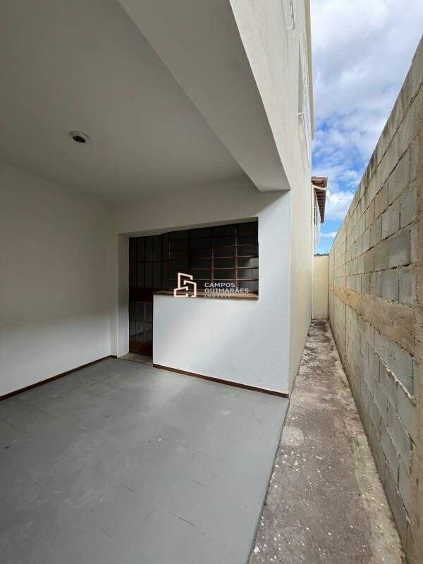 Casa, Coqueiros, 2 Quartos, 2 Vagas