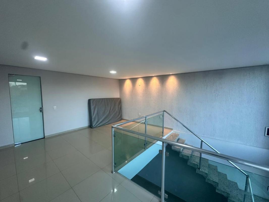 Casa, Estancias Imperiais, 3 Quartos, 5 Vagas, 1 Suíte