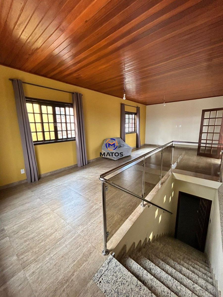 Casa, Belo Vale, 4 Quartos, 2 Vagas, 1 Suíte