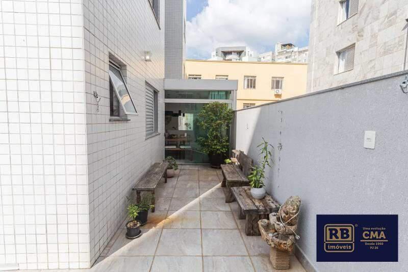 Apartamento, Serra, 2 Quartos, 2 Vagas, 1 Suíte