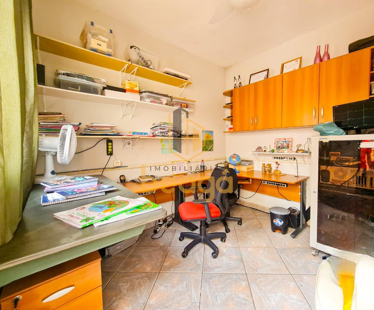 Casa, Santa Mônica, 3 Quartos, 2 Vagas, 2 Suítes