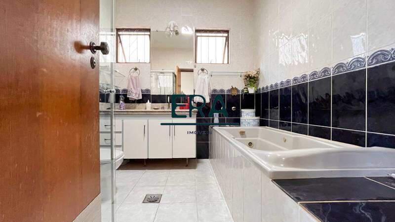 Casa, Santa Lúcia, 4 Quartos, 4 Vagas, 2 Suítes