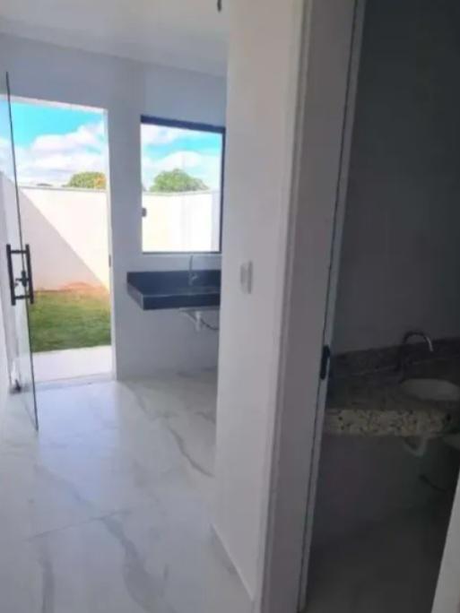 Casa, São João Batista (venda Nova), 2 Quartos, 1 Vaga