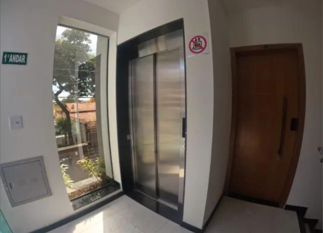 Cobertura, Planalto, 2 Quartos, 2 Vagas, 1 Suíte