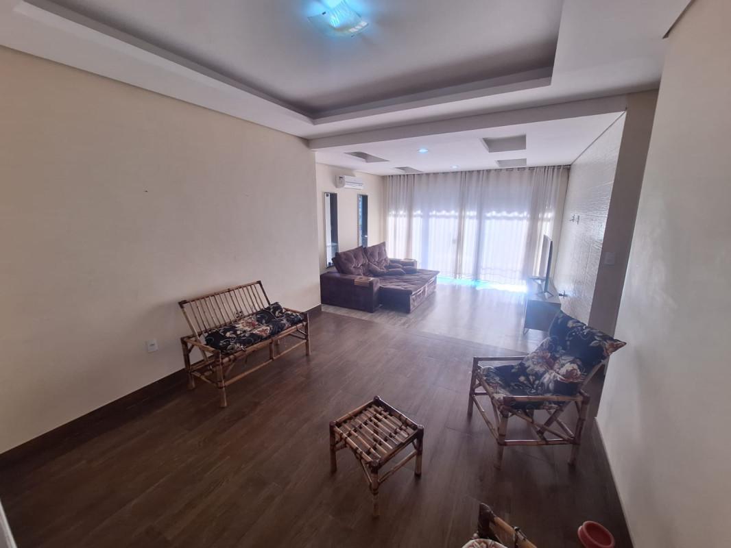 Casa, Sevilha (2 Seção), 3 Quartos, 2 Vagas, 1 Suíte