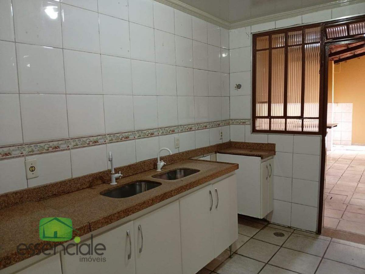 Casa Comercial, Eldorado, 4 Quartos, 4 Vagas, 1 Suíte