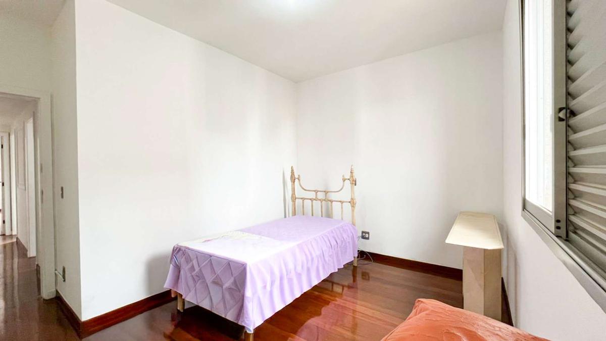 Apartamento, Funcionários, 4 Quartos, 2 Vagas, 1 Suíte