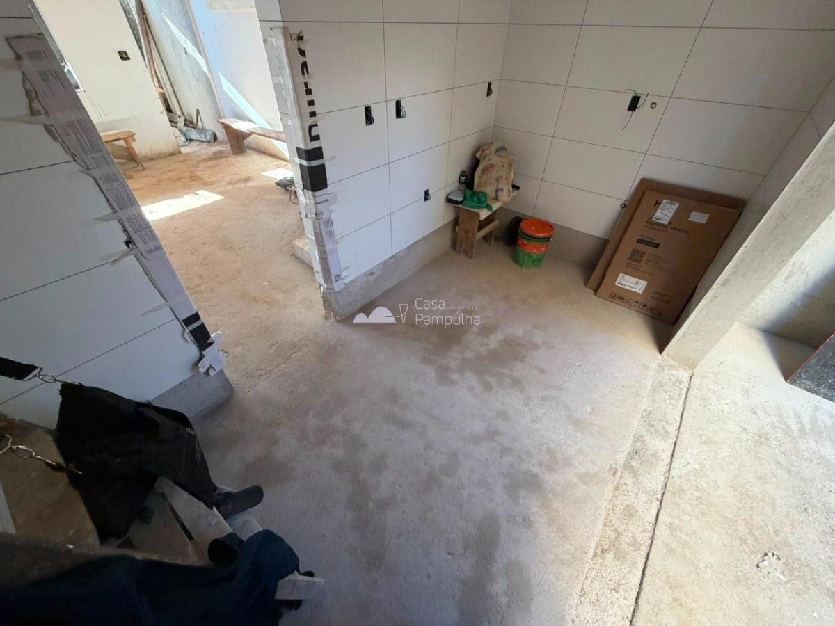 Casa, Itapoã, 3 Quartos, 2 Vagas, 1 Suíte