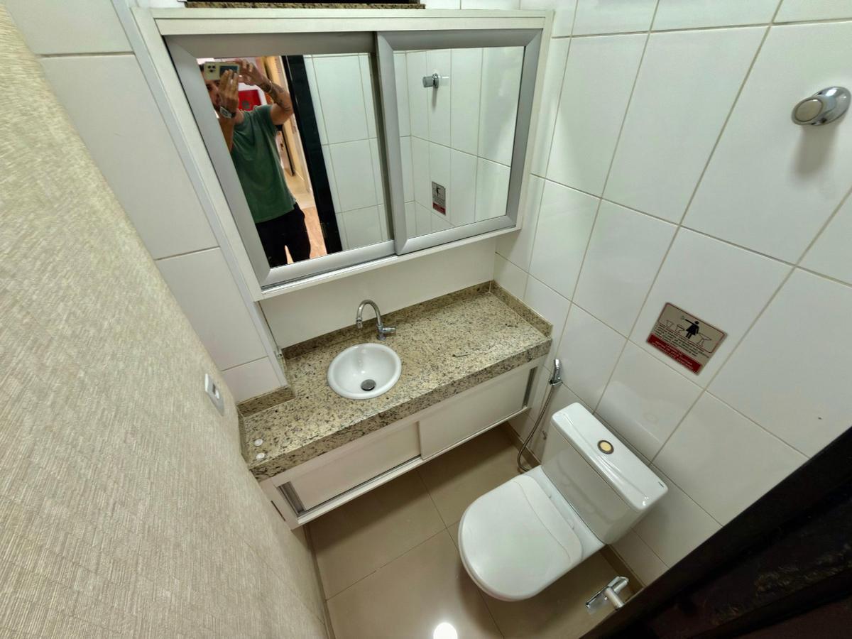 Sala, São José, 0 Quarto, 1 Vaga