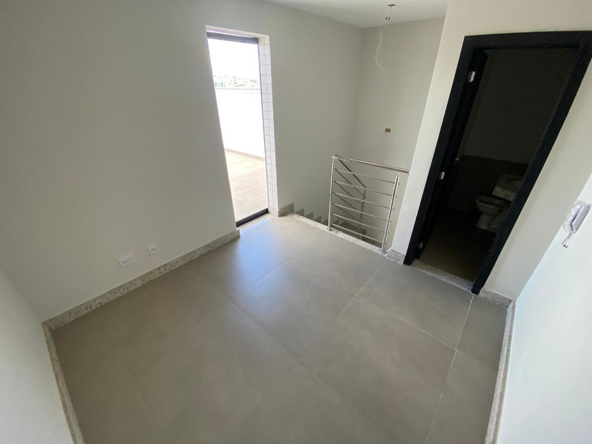 Cobertura, Liberdade, 3 Quartos, 2 Vagas, 1 Suíte