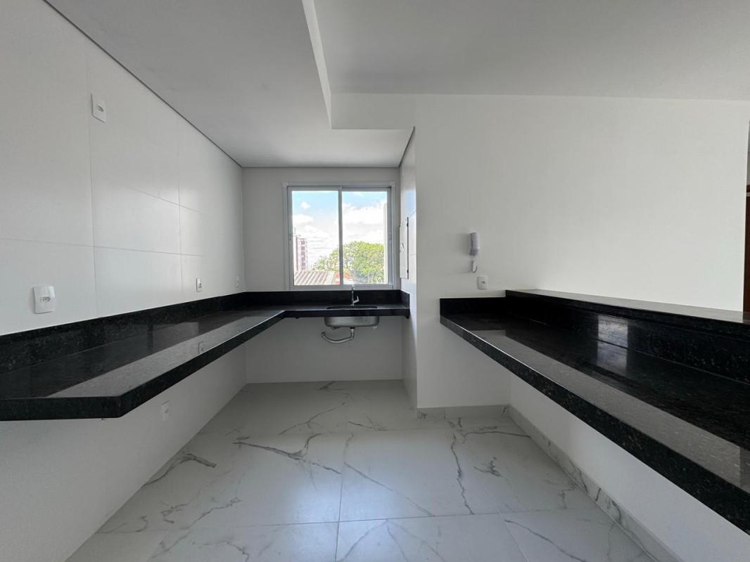 Cobertura, Padre Eustáquio, 2 Quartos, 2 Vagas, 1 Suíte