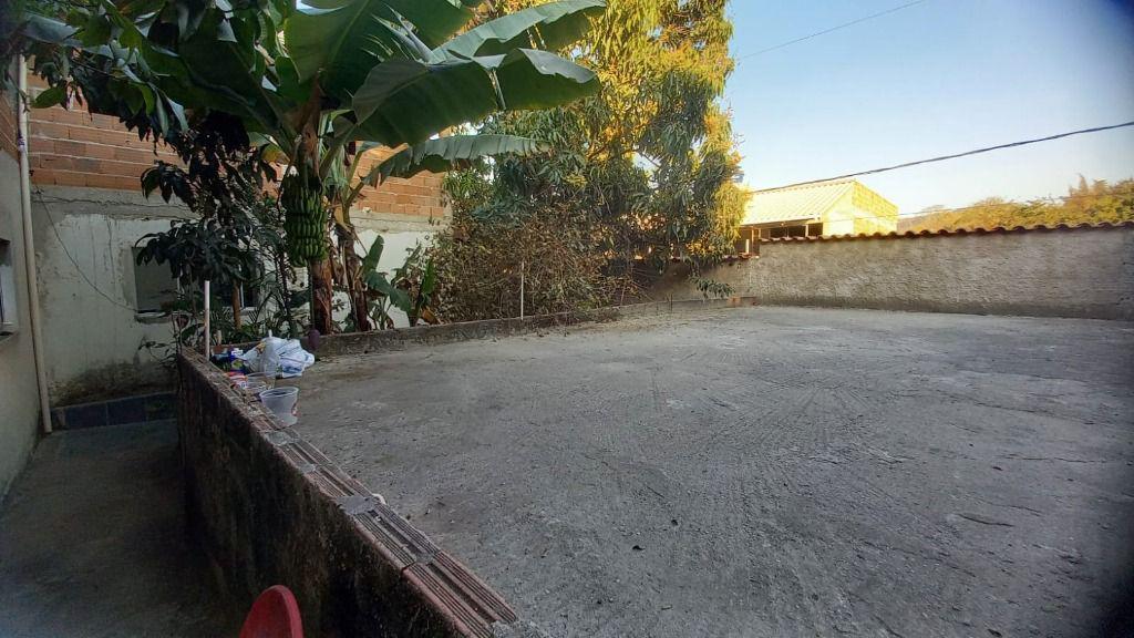 Casa, Nações Unidas, 3 Quartos, 0 Vaga, 2 Suítes
