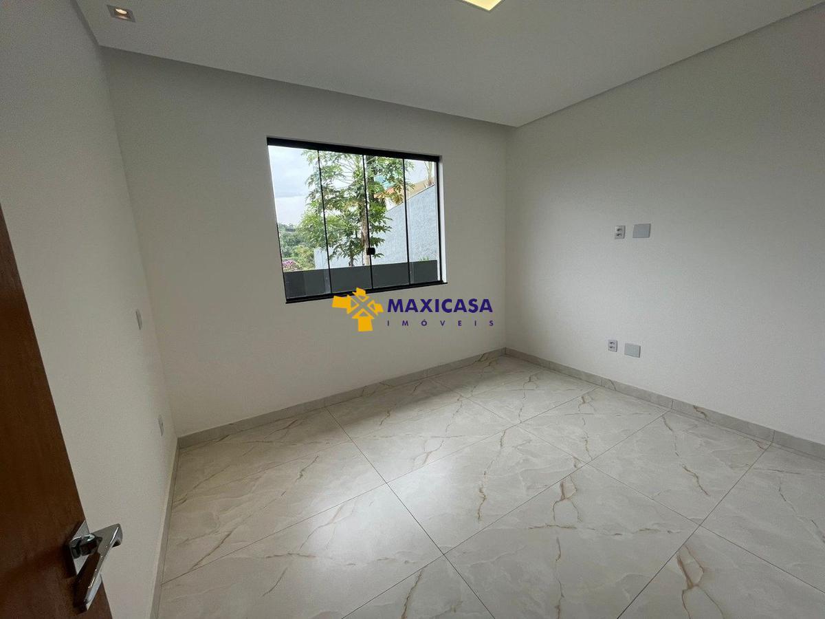 Casa, Condomínio Rosa dos Ventos, 3 Quartos, 4 Vagas, 3 Suítes