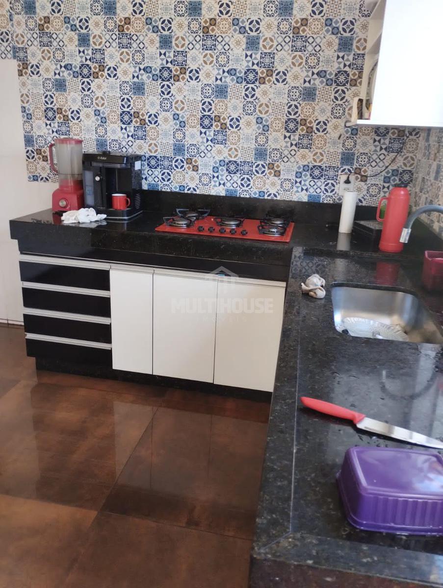 Casa, Petrópolis, 2 Quartos, 2 Vagas