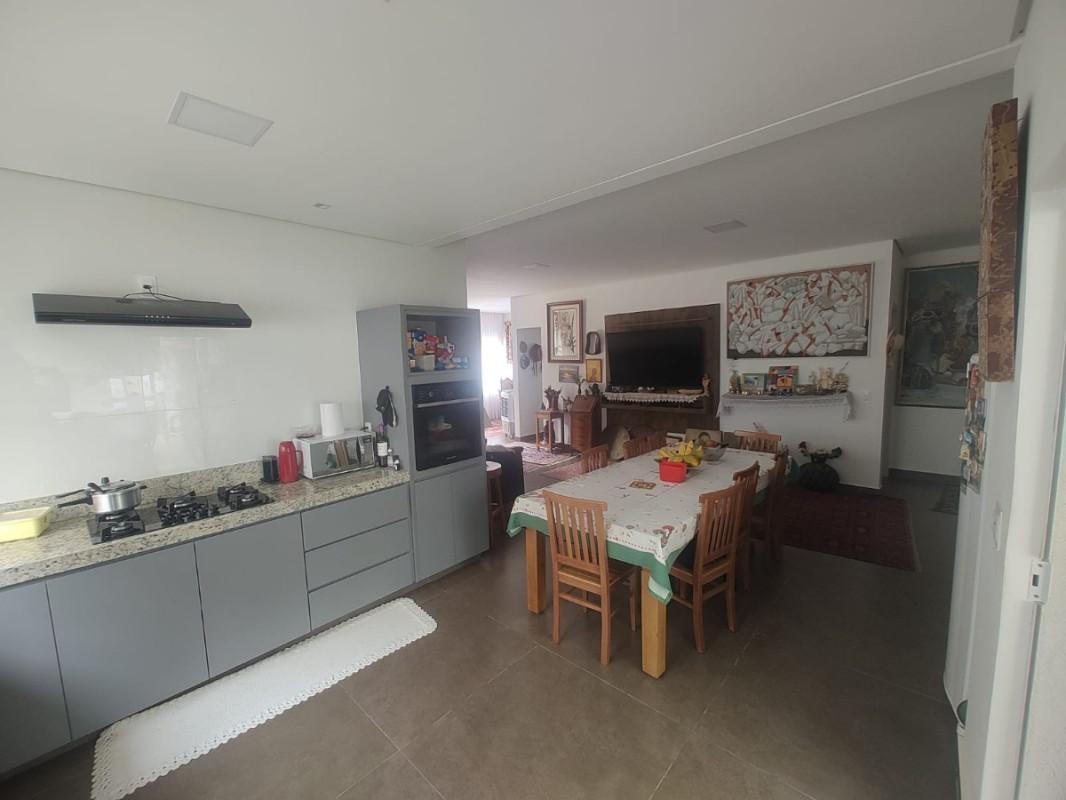 Casa, Recanto da Lagoa, 4 Quartos, 4 Vagas, 1 Suíte