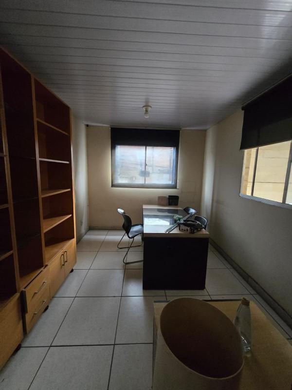 Galpão, Parque Ayrton Senna, 0 Quarto, 0 Vaga