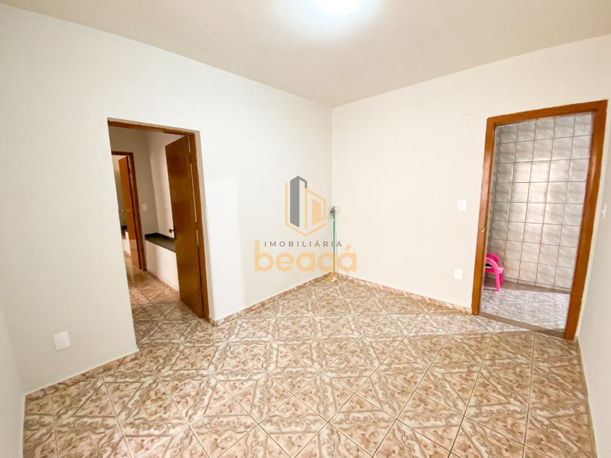 Casa, Novo Glória, 2 Quartos, 0 Vaga, 1 Suíte