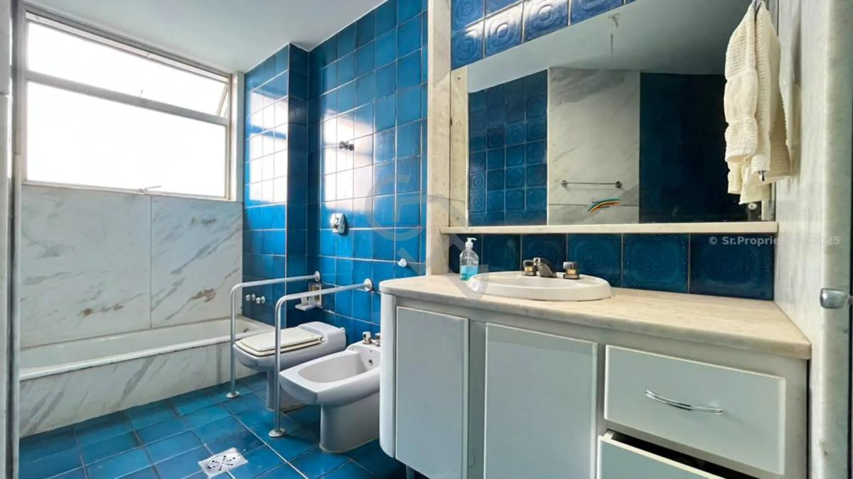 Cobertura, Funcionários, 6 Quartos, 3 Vagas, 1 Suíte