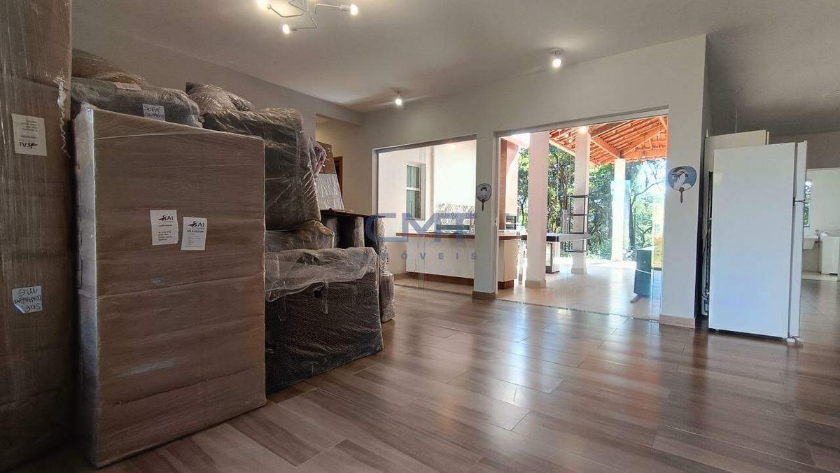 Casa, Vila Ipê Amarelo, 3 Quartos, 8 Vagas, 3 Suítes