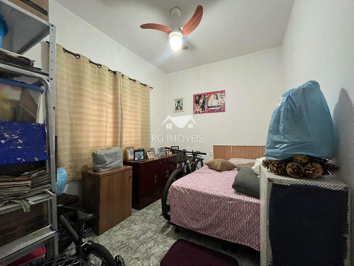 Casa, Milionários, 3 Quartos, 2 Vagas, 1 Suíte