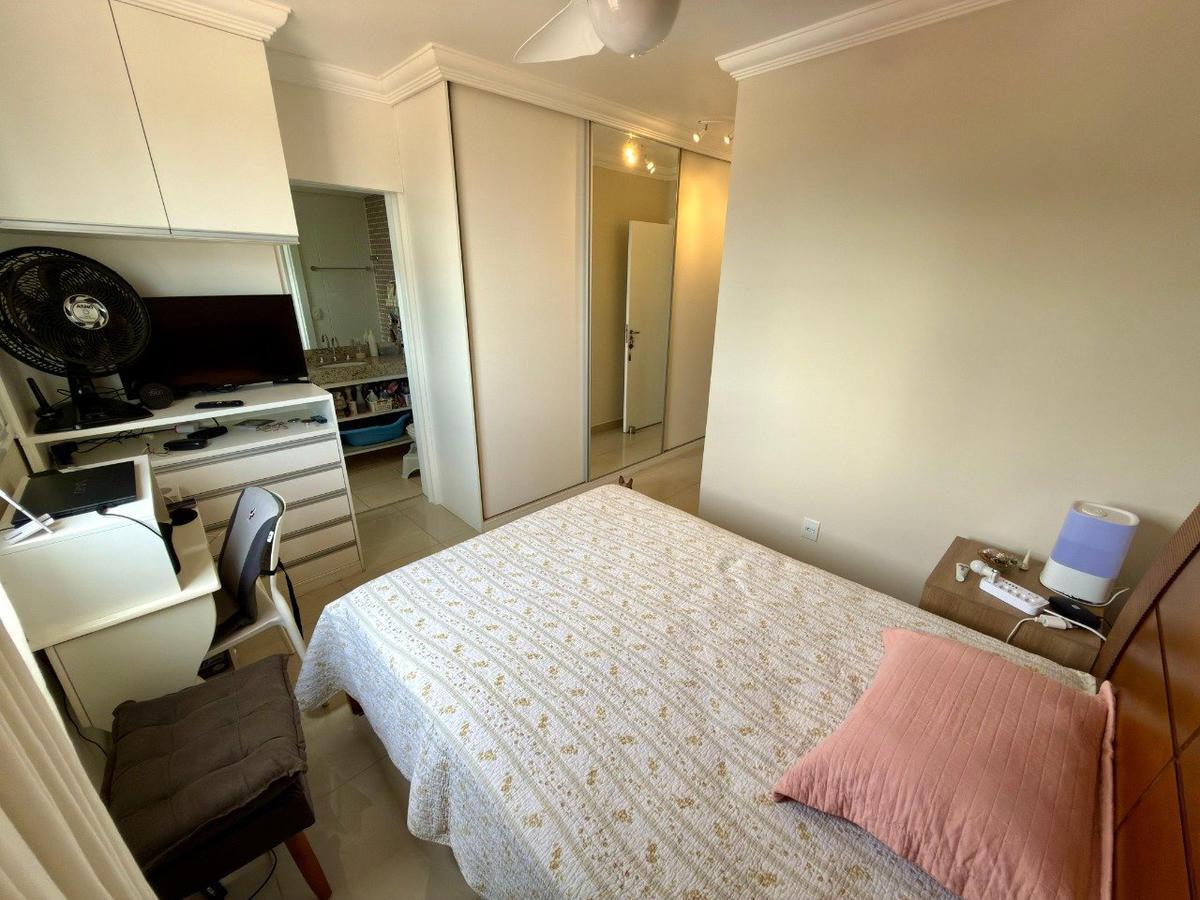 Apartamento, Itapoã, 3 Quartos, 2 Vagas, 2 Suítes