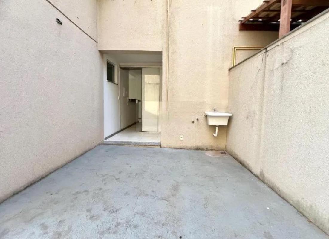 Apartamento, Santa Terezinha, 3 Quartos, 2 Vagas, 1 Suíte