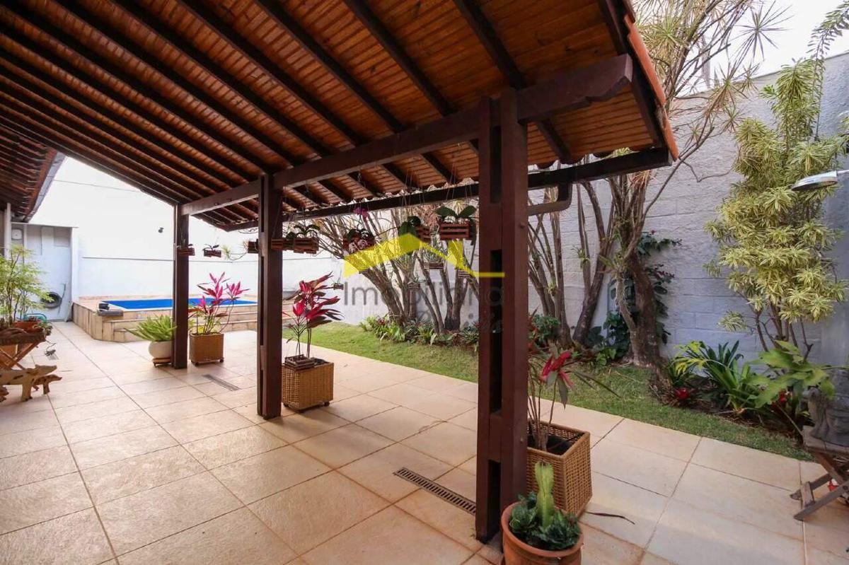 Casa, Buritis, 4 Quartos, 4 Vagas, 1 Suíte