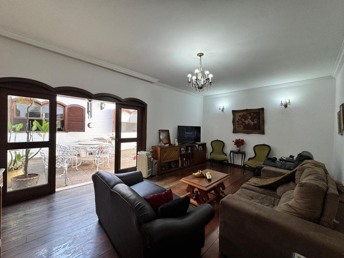 Casa, São Luiz (pampulha), 3 Quartos, 3 Vagas, 1 Suíte