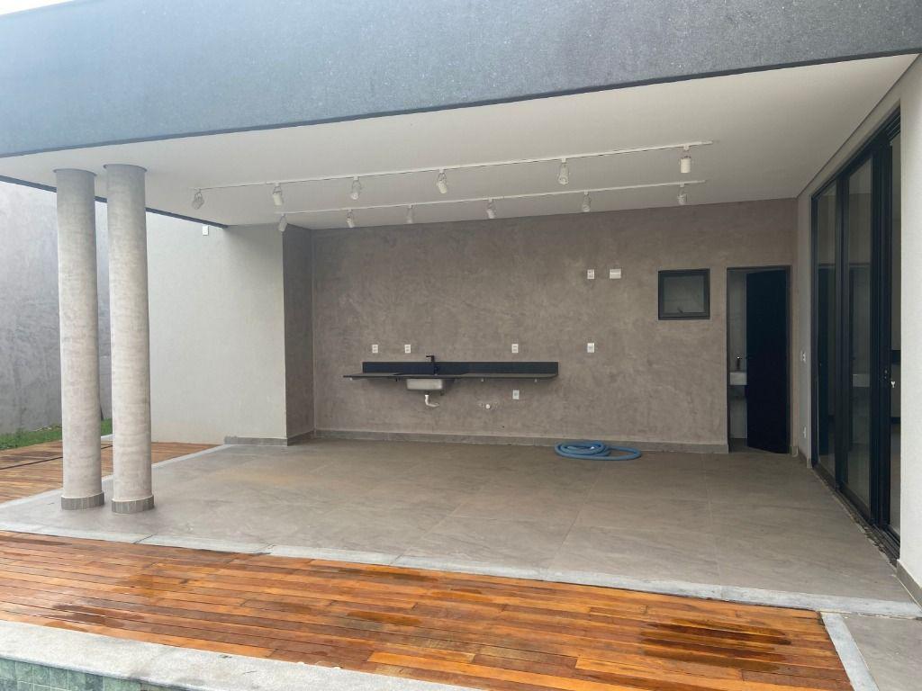 Casa, Condomínio Alphaville, 4 Quartos, 4 Vagas, 4 Suítes