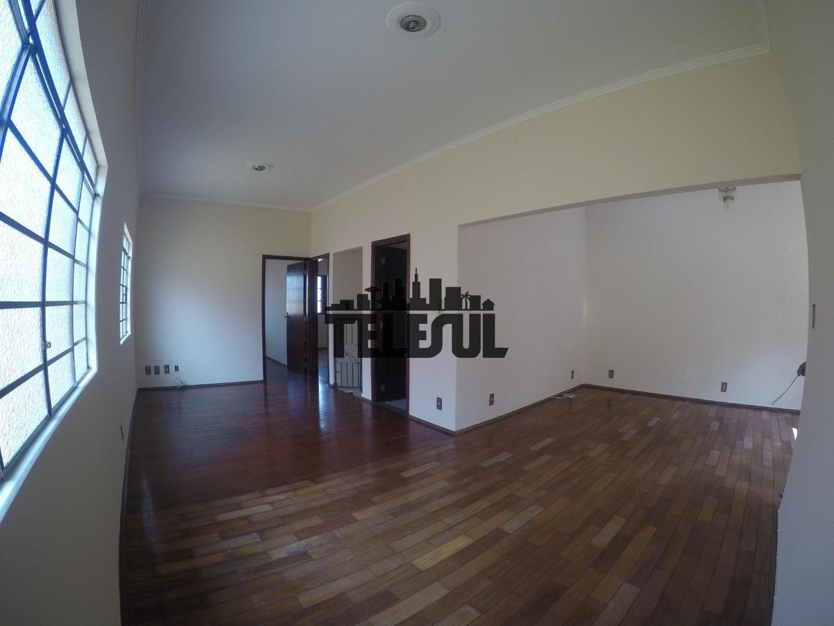 Casa, Bom Pastor, 2 Quartos, 1 Vaga