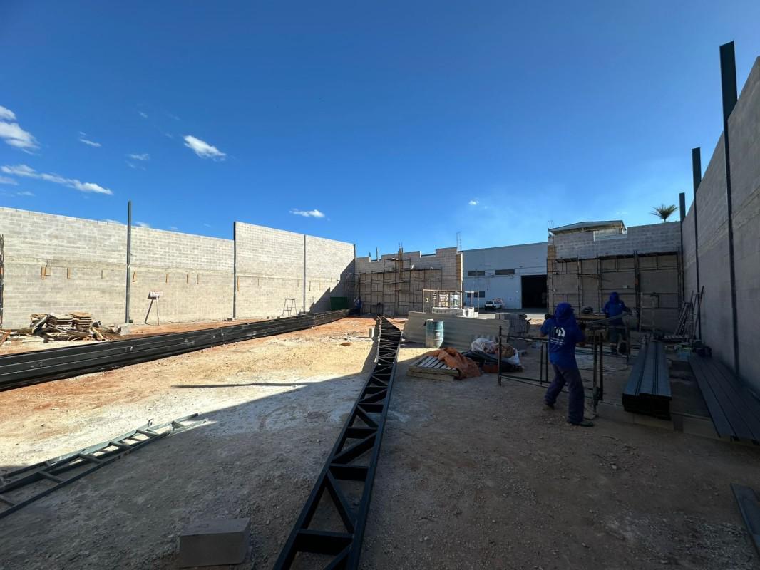 Galpão, Parque das Américas, 0 Quarto, 0 Vaga