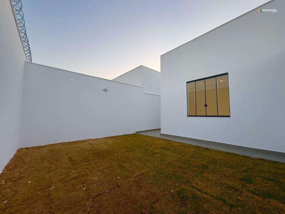 Casa, Novo Centro, 3 Quartos, 2 Vagas, 1 Suíte