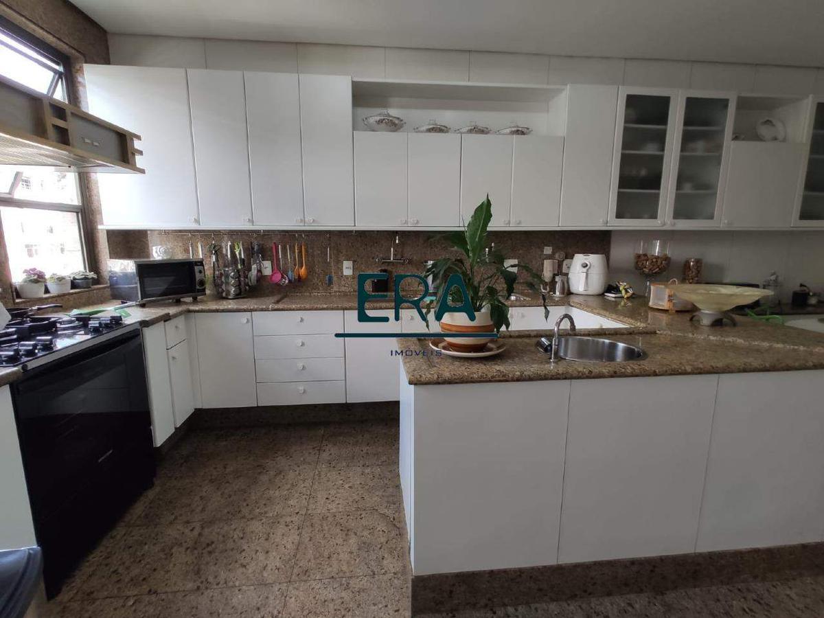 Apartamento, Serra, 0 Quarto, 4 Vagas, 1 Suíte