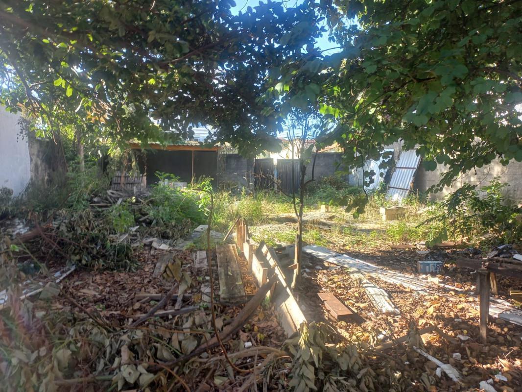 Lote, Planalto, 0 Quarto, 0 Vaga
