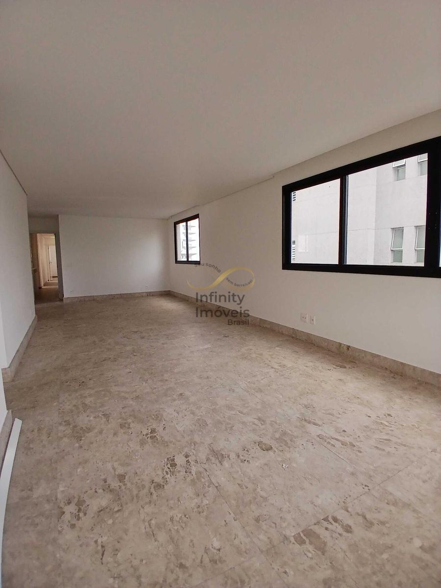 Apartamento, Lourdes, 4 Quartos