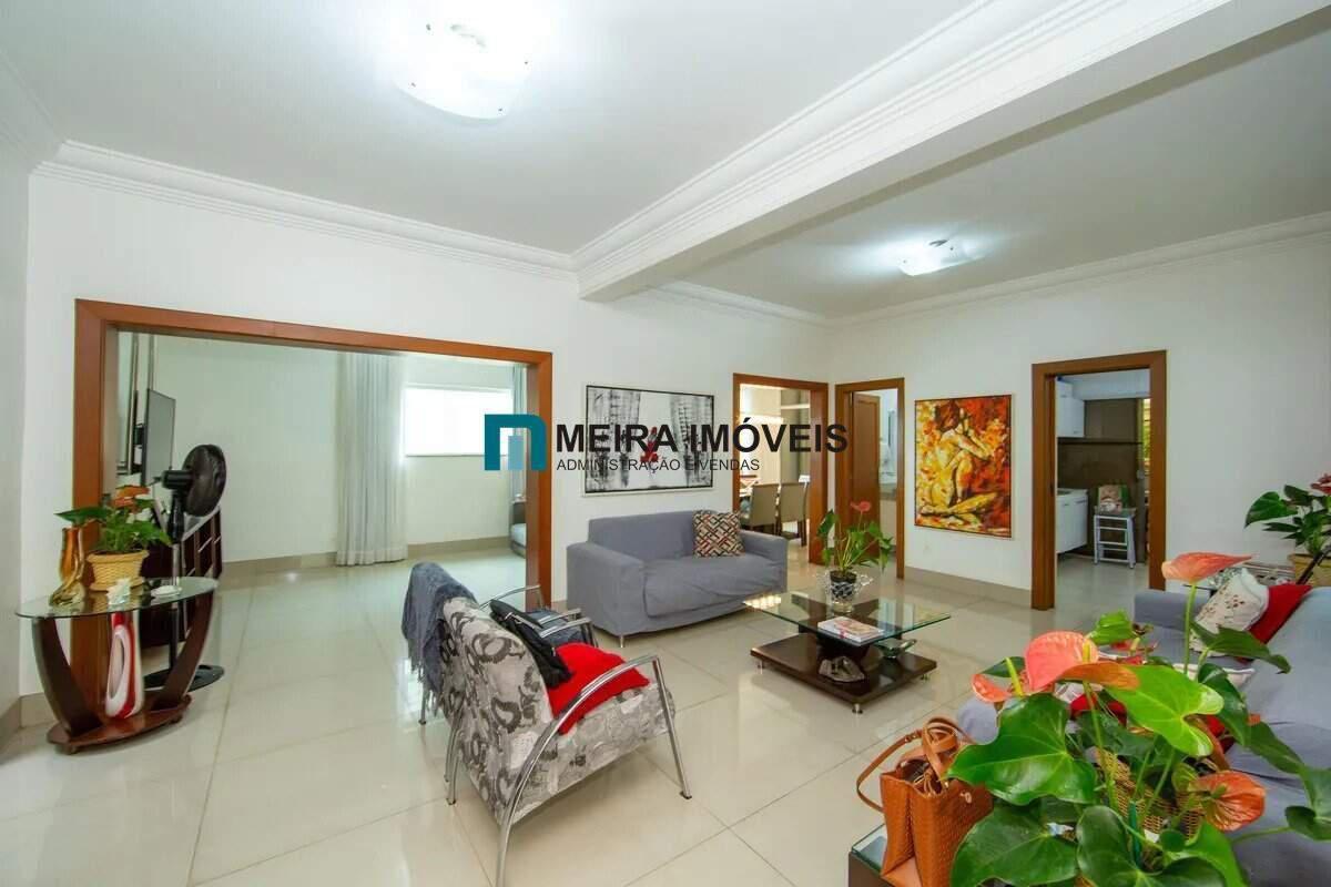 Casa, Prado, 5 Quartos, 6 Vagas, 2 Suítes