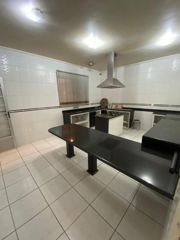 Casa, Pedra Azul, 1 Quarto, 0 Vaga