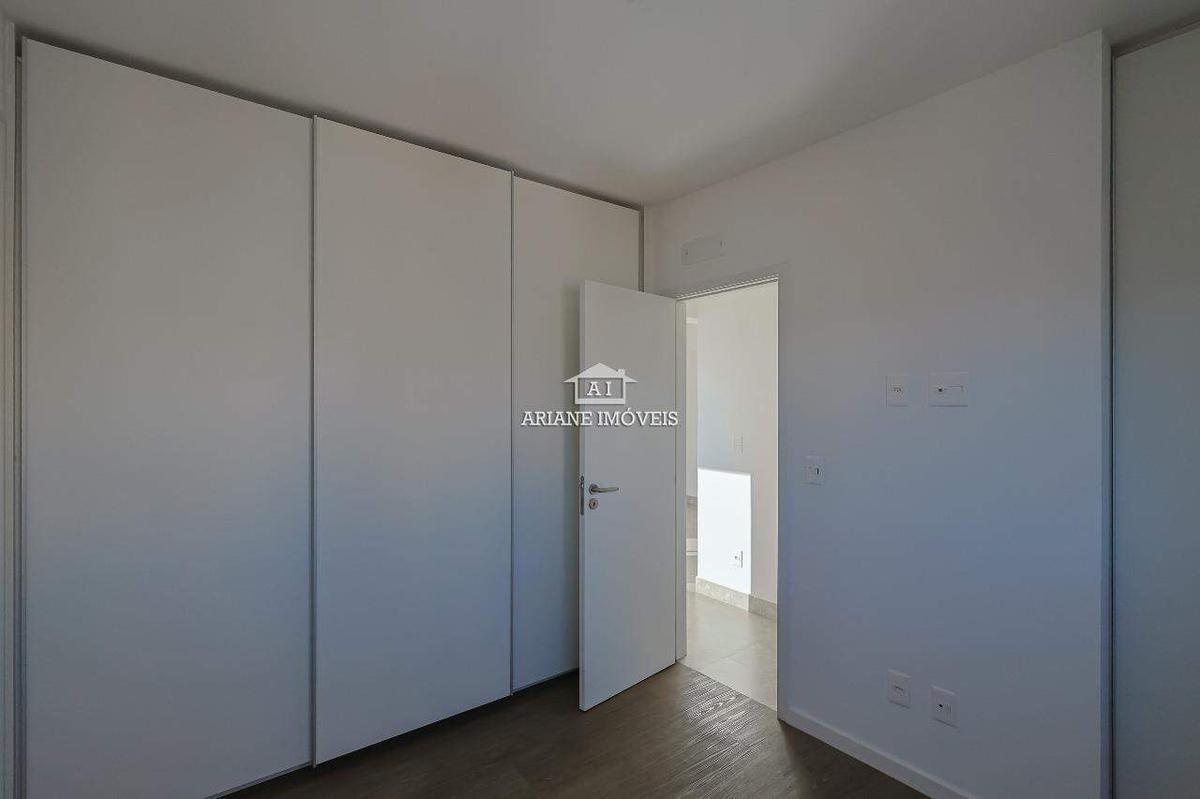 Apartamento, Vila Paris, 2 Quartos, 0 Vaga, 2 Suítes