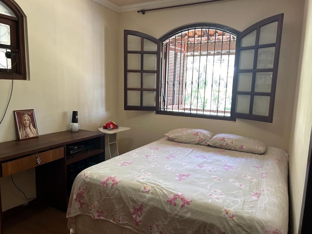 Casa, Alípio de Melo, 6 Quartos, 6 Vagas, 2 Suítes