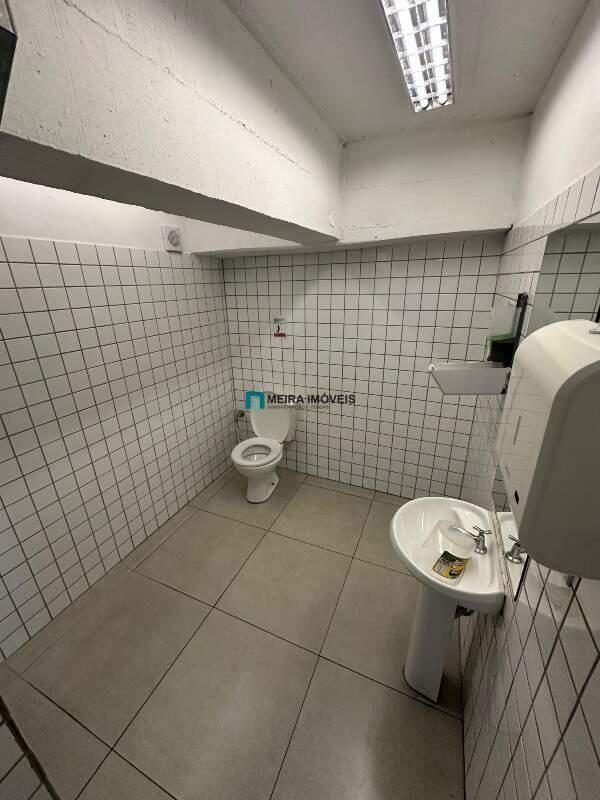 Galpão, Venda Nova, 0 Quarto, 15 Vagas