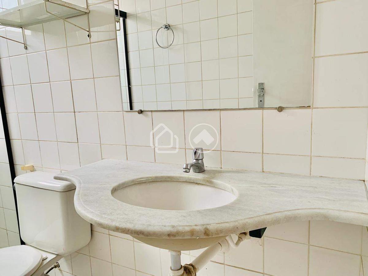 Apartamento, Estoril, 3 Quartos, 1 Vaga, 1 Suíte