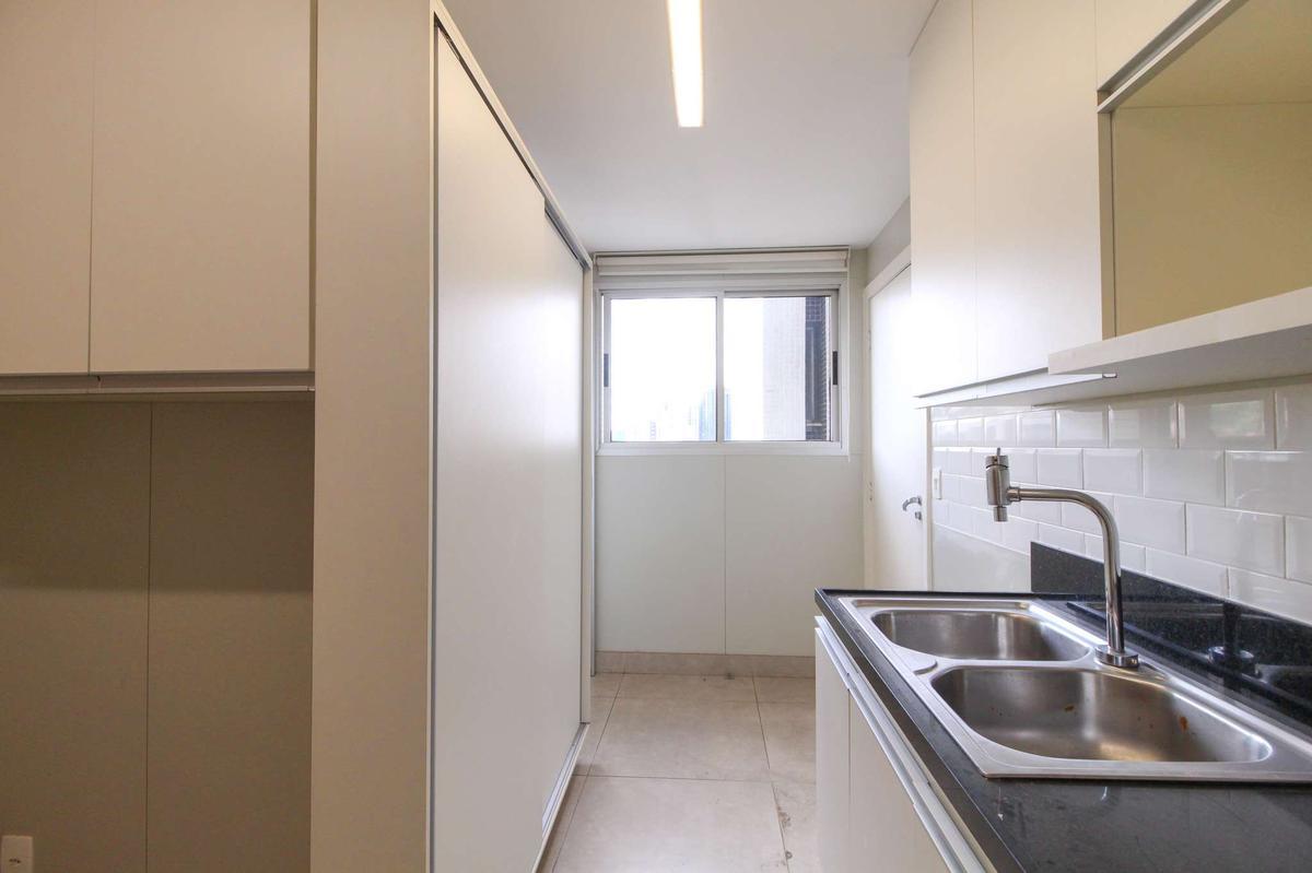 Apartamento, Lourdes, 2 Quartos, 2 Vagas, 1 Suíte