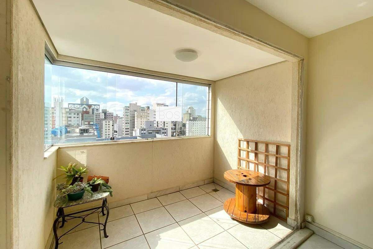 Apartamento, Santa Efigênia, 2 Quartos, 1 Vaga, 1 Suíte