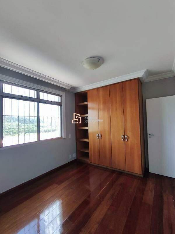Apartamento, Barreiro, 3 Quartos, 2 Vagas, 1 Suíte